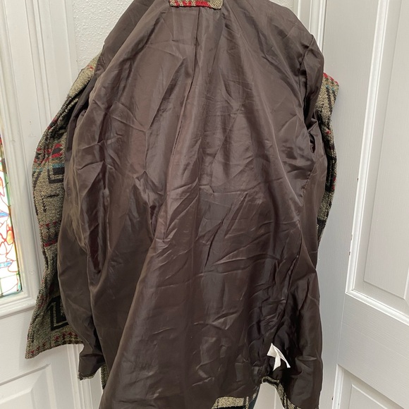 * Beautiful Southwestern Style Mossimo Coat With Hood Size L - Picture 9 of 11